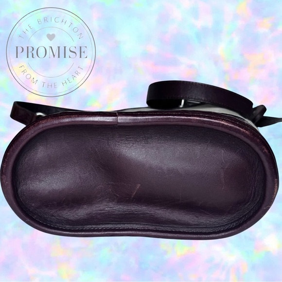 Vintage Brighton Brown & Beige
Crossbody Croc Leather Handbag - Picture 7 of 10